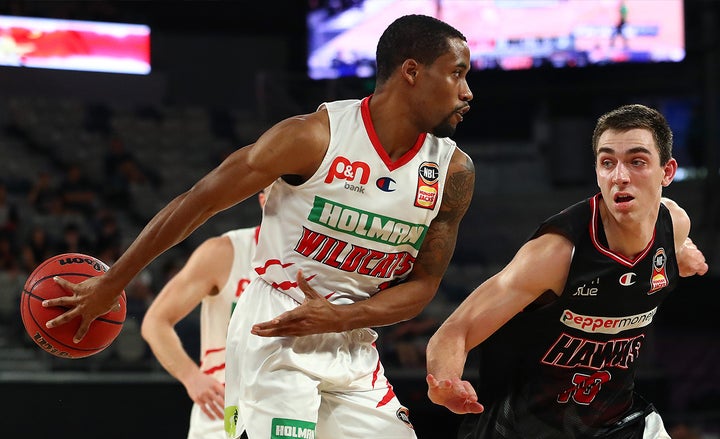 Wildcats lock down in crushing win over Hawks