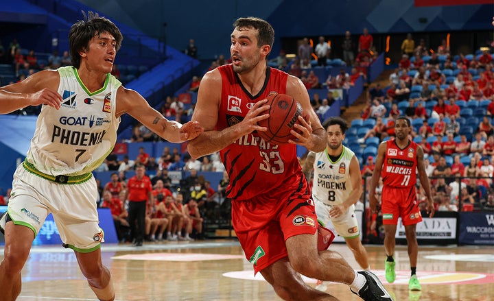 Mooney's seamless start to pro career