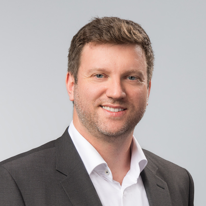 Andreas Kuhn, Crowe Kleeberg