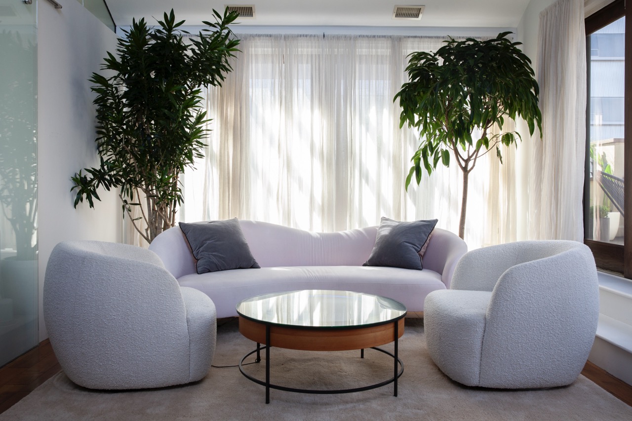 image of a medical consultation room