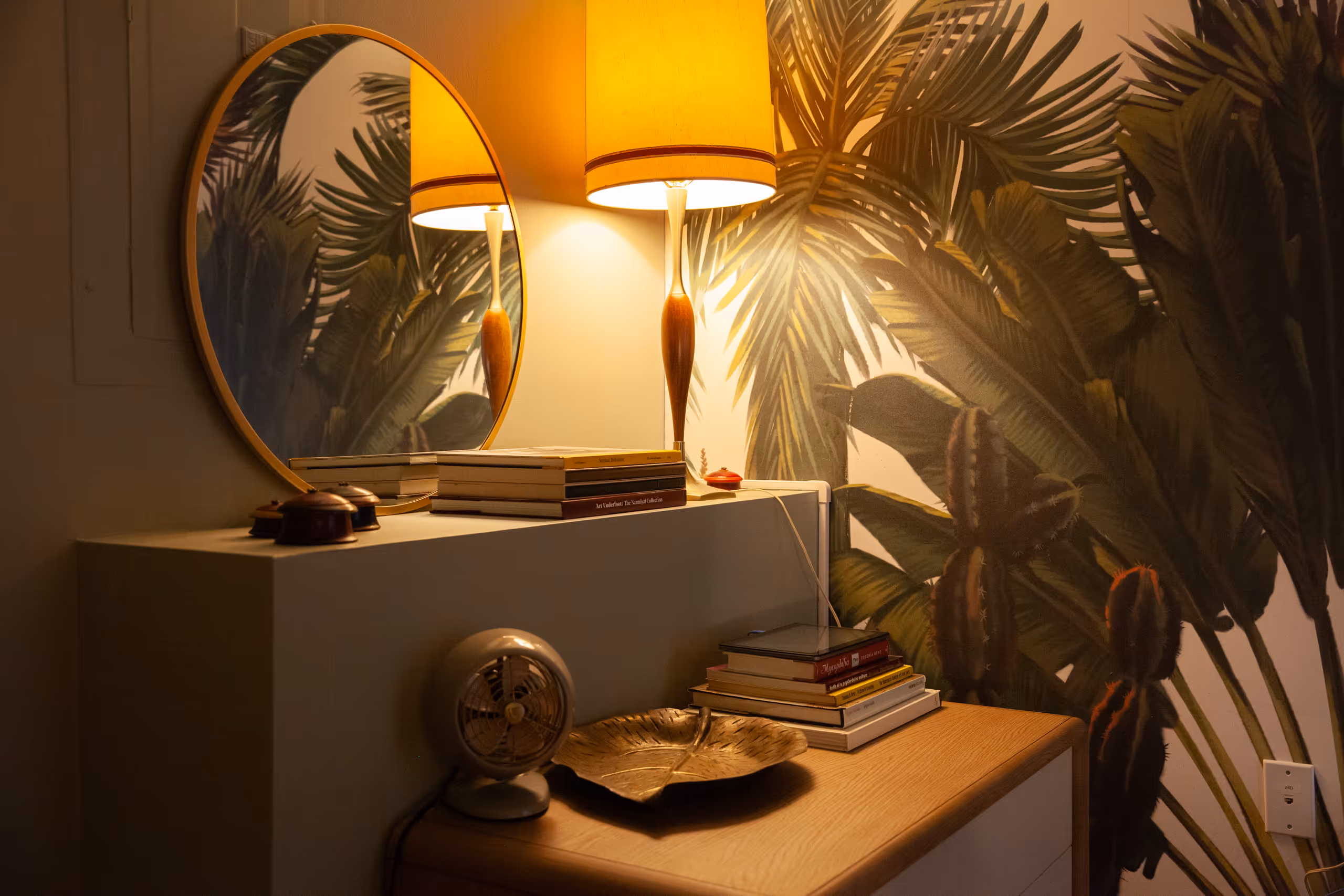 image of a medical consultation room