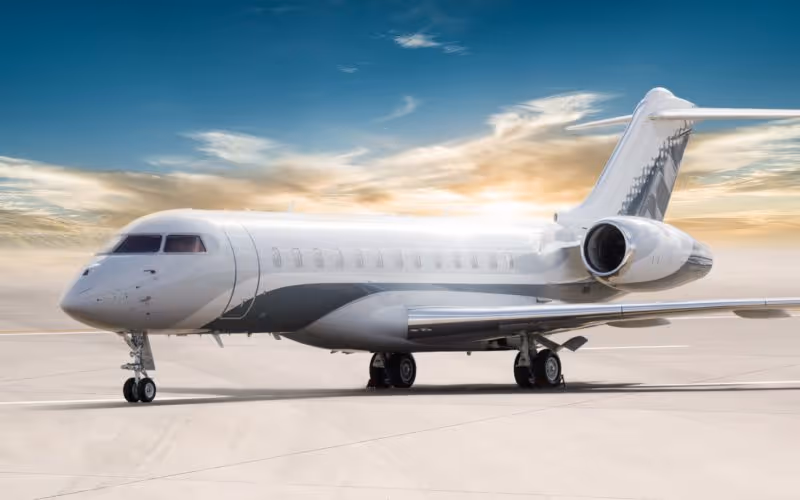 Global Express N190JA private jet exterior