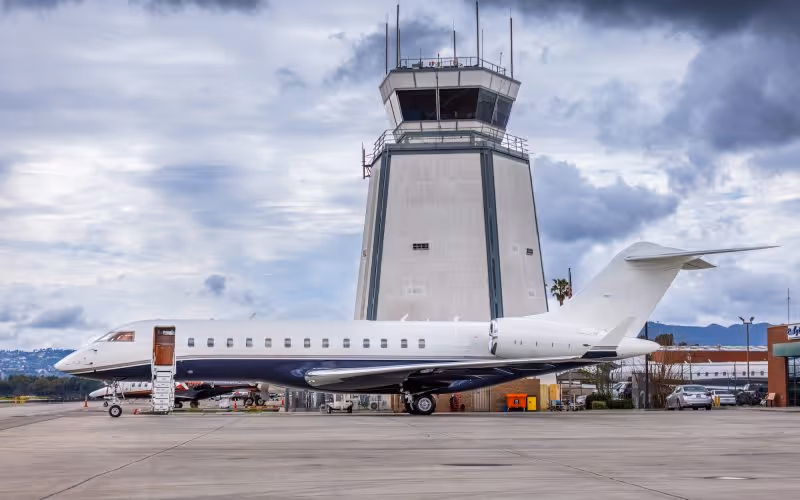 Global Express N838SW private jet exterior