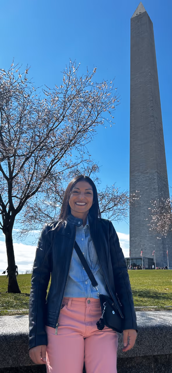 Gloria in front of the Washington Monument