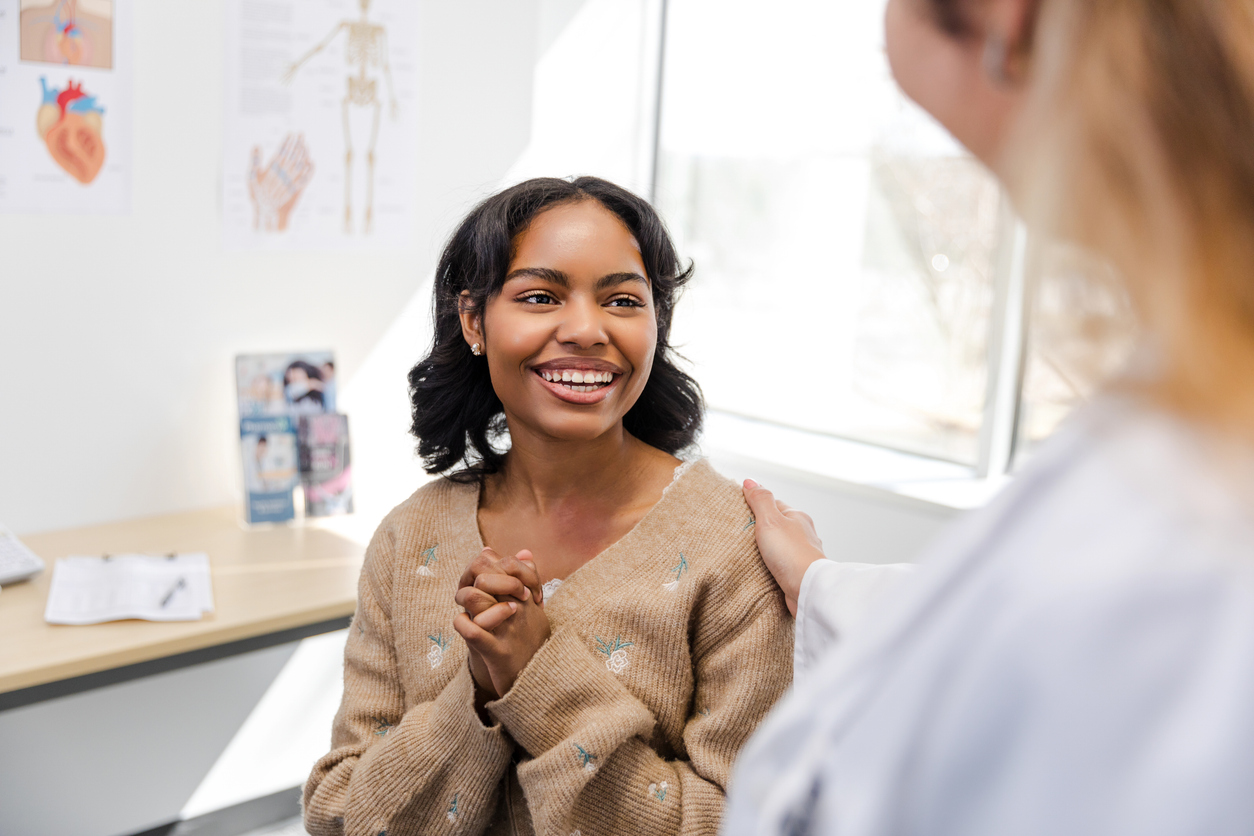 image of job applicants in a discussion at a medical clinic