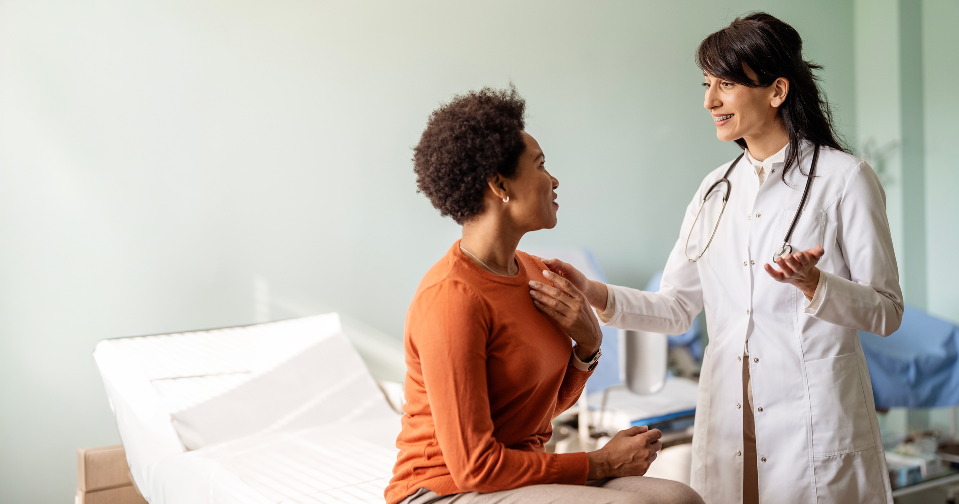 image of the clinic reception area (for a veterinary clinic)