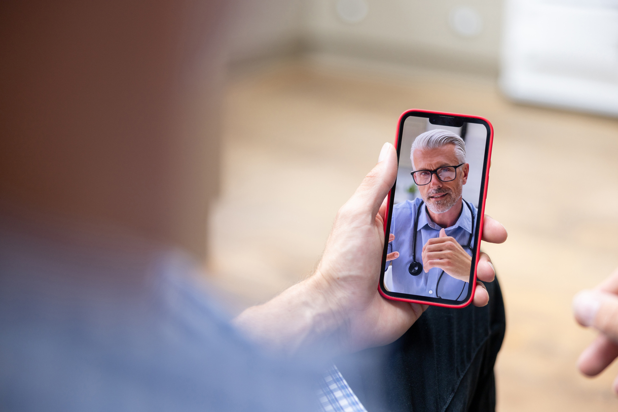 image of job applicants in a discussion at a medical clinic
