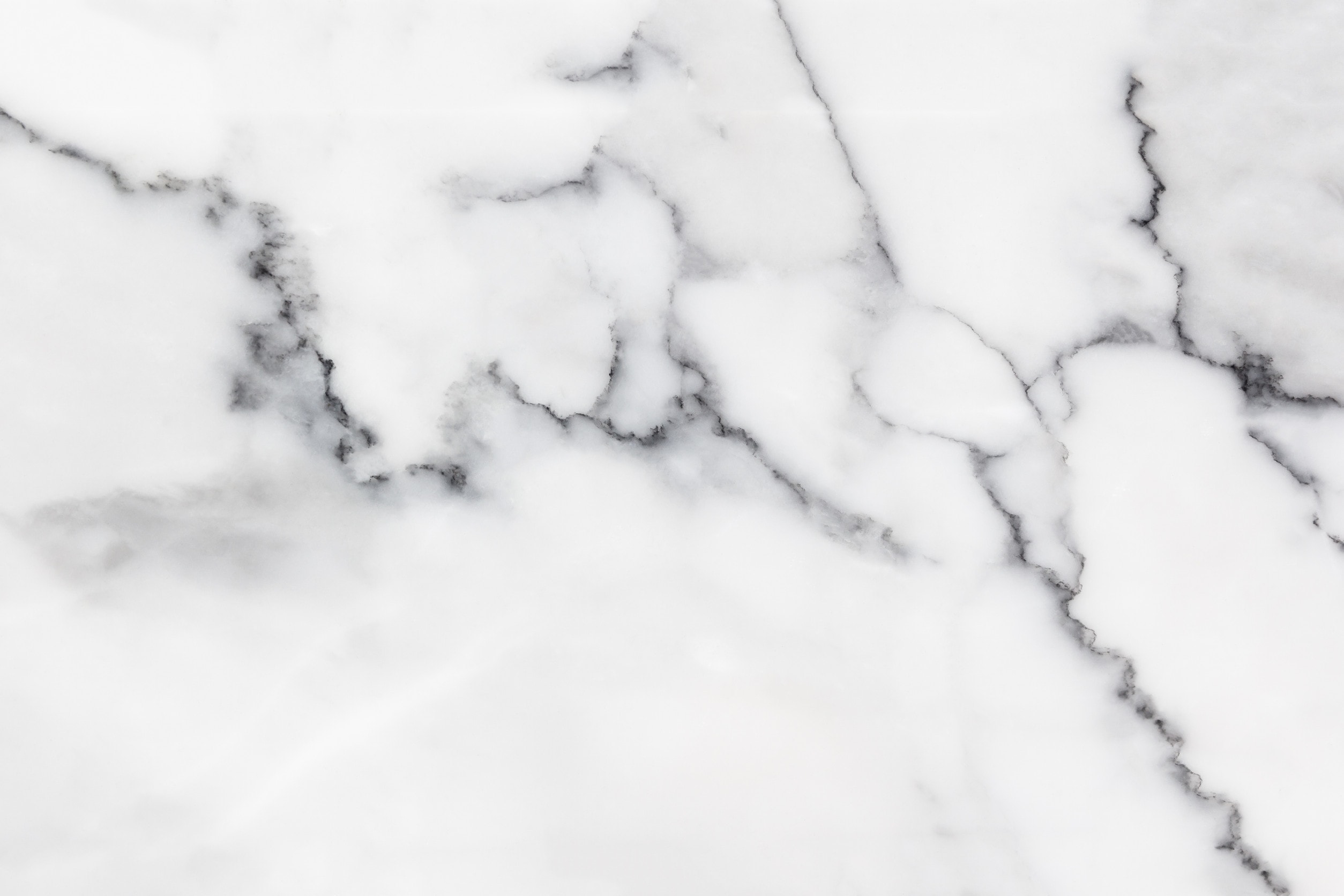 Il marmo di Carrara è tra i più pregiati marmi per cimiteri