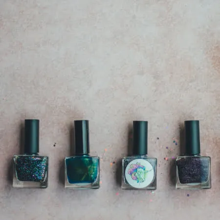 Nails Polishs