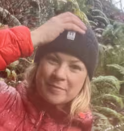 [headshot] image of satisfied customer (for a nonprofit & charity)