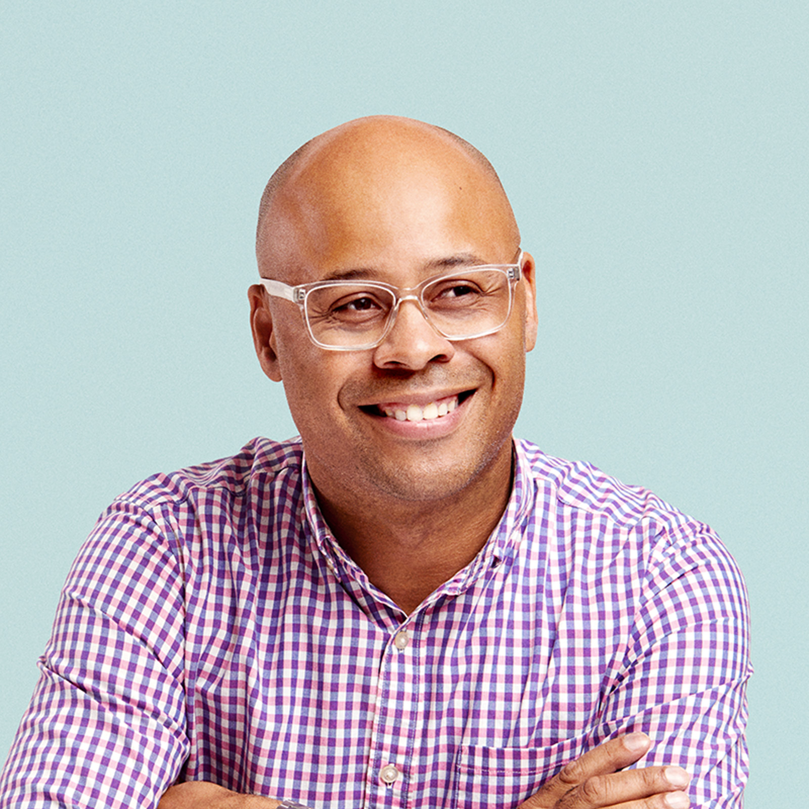 Portrait of Julian Lute against a light background.