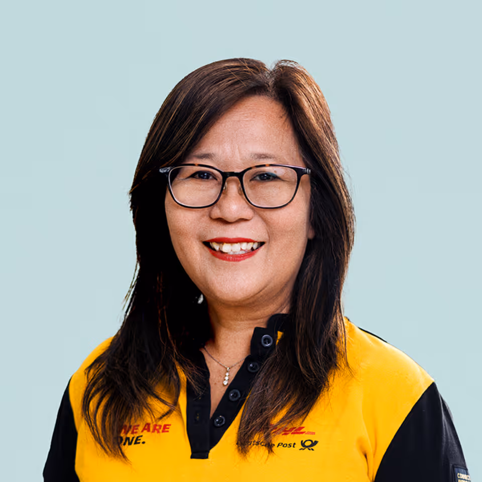 Portrait of Jen Morgan against a light background.