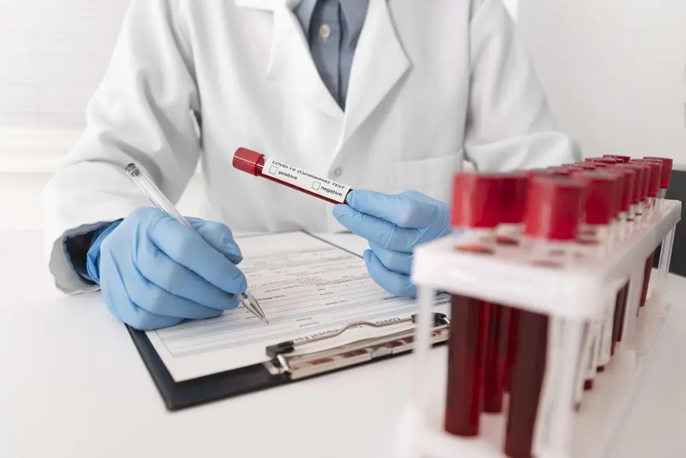 80–100+ metabolic, hormonal, and inflammatory markers