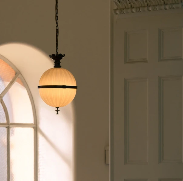 follow marquee image