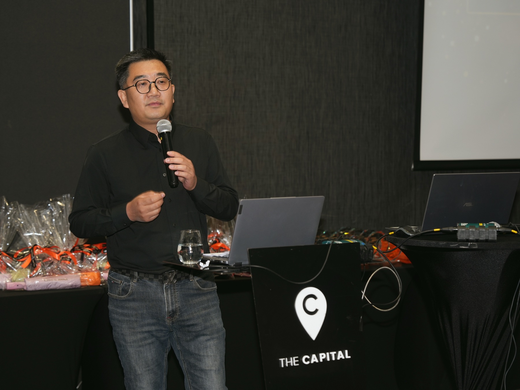 Mr. Kang speaking at the Rise Together Conference