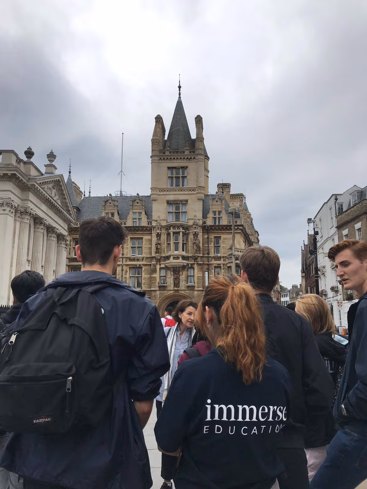 Immerse Participants See the Sights in London