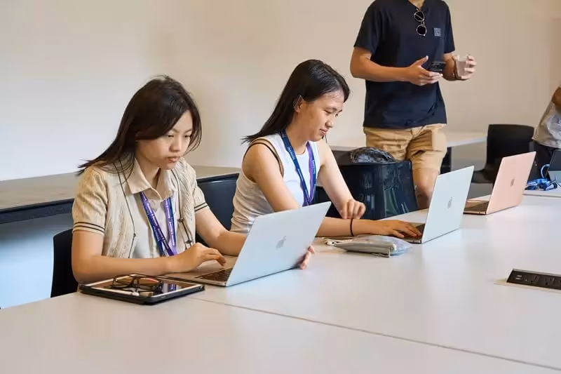 Chemistry Summer Programme Cambridge | Immerse Education