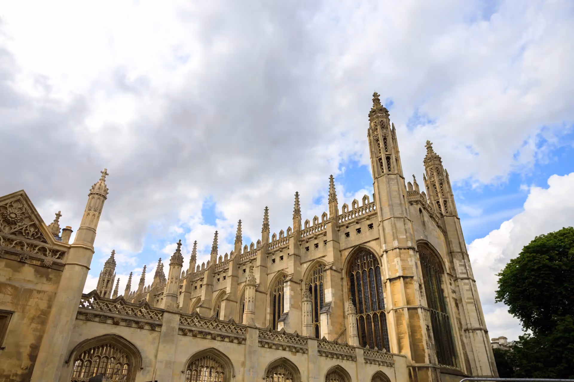Creative Industries Summer School: Cambridge Summer Courses