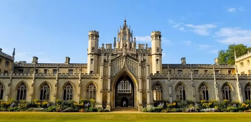 Law Summer School: Cambridge Summer Courses