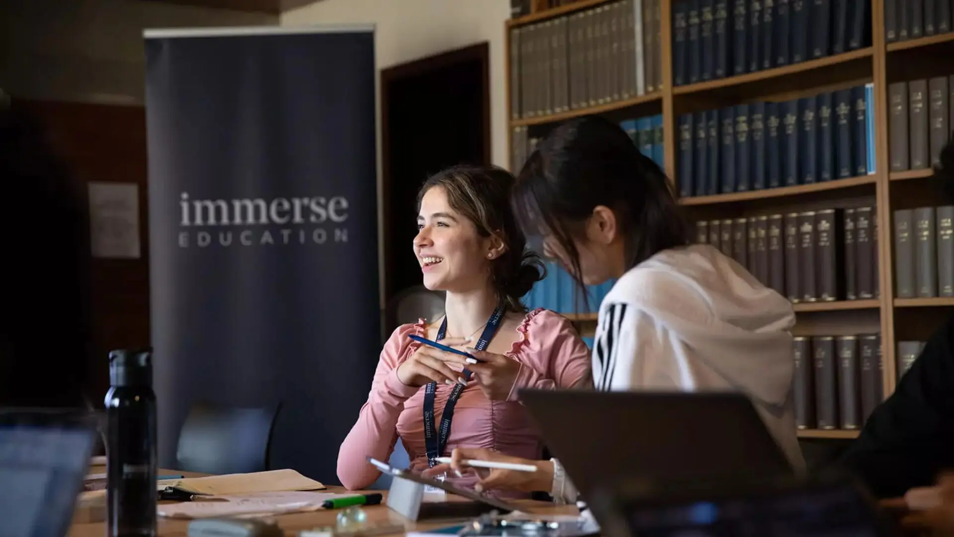 15 Oxbridge Summer Programs for High School Students 1