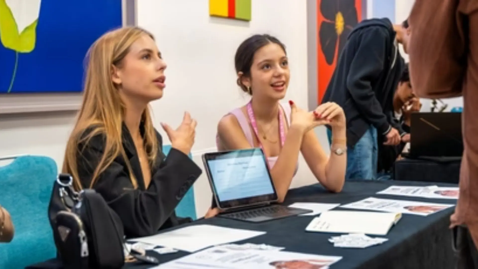 15 Entrepreneurship Summer Internships in the UK for High School Students 2