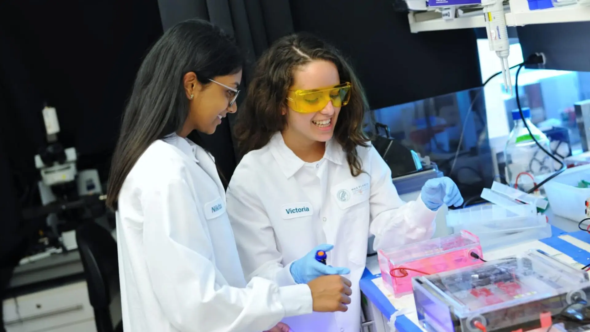 15 Lab Internships for High School Students 2