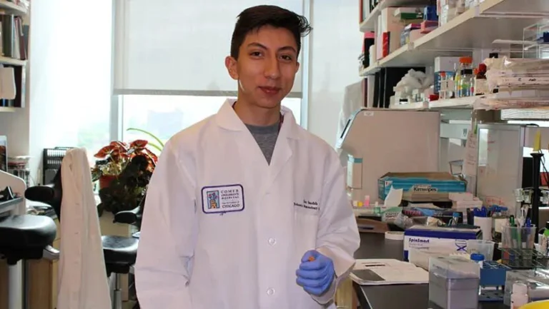 15 Medical Internships for High School Students 3