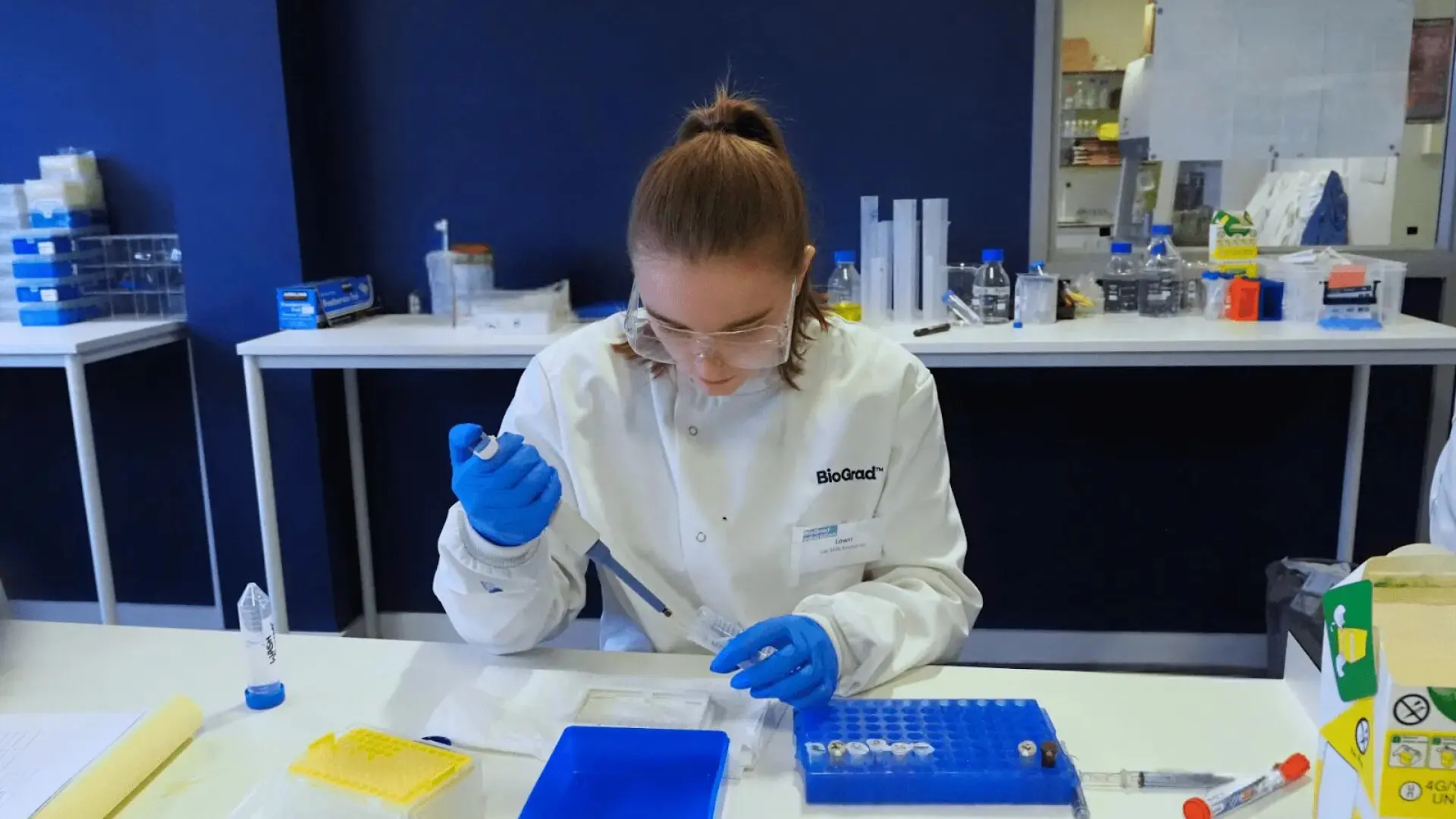 15 Medicine Summer Schools in the UK for High School Students 3