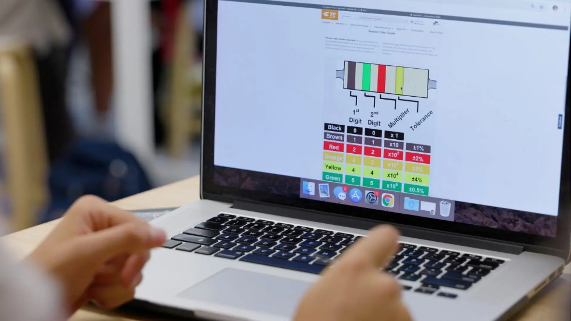 15 Online Computer Science Summer Schools for High School Students 2