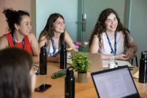 15 Summer Camps for High School Students 1