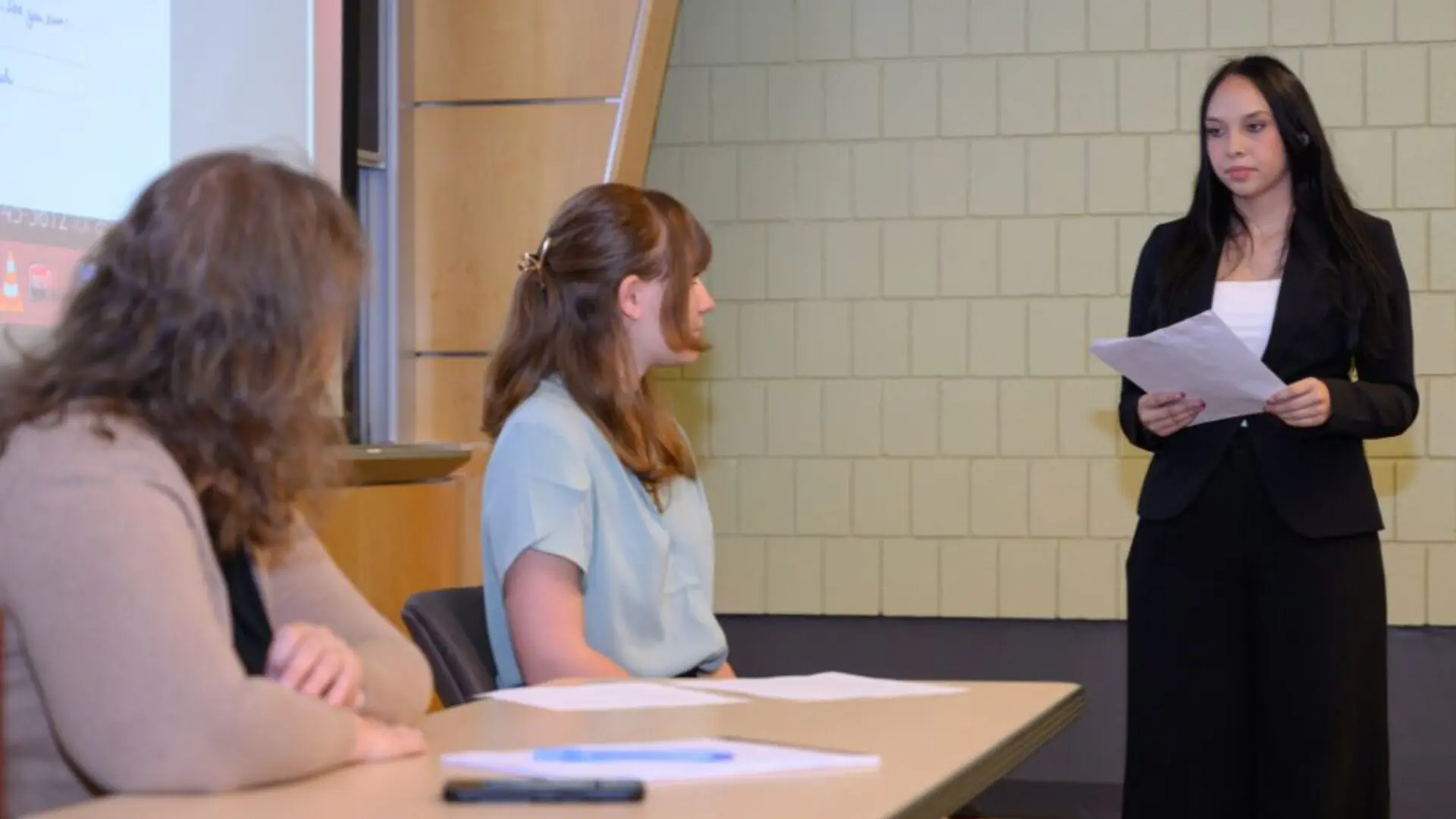 15 Pre-Law Summer Programs for High School Students 3