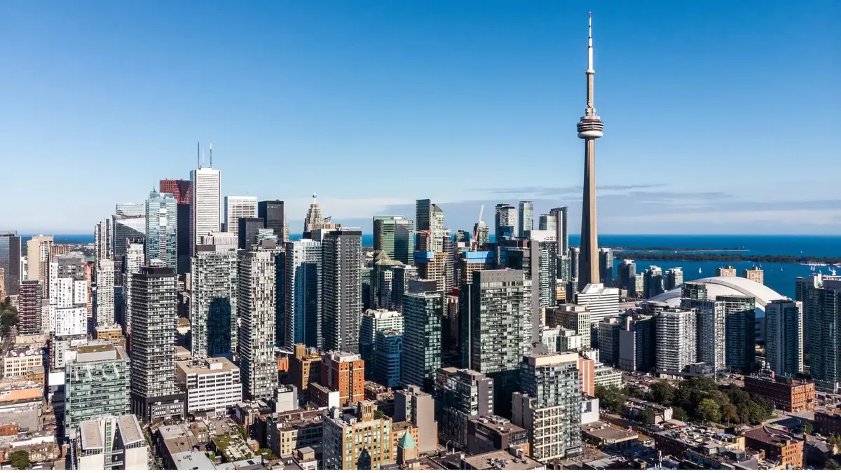 15 Summer Programs for High School Students in Toronto
