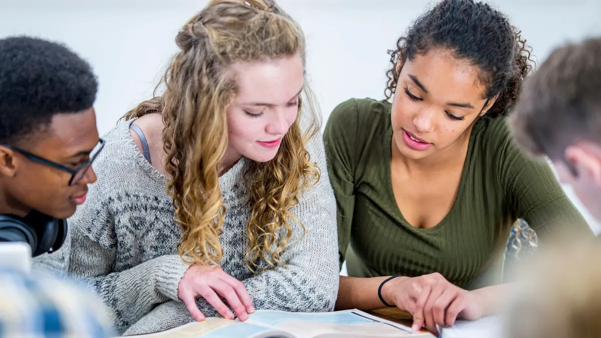 15 Summer Internships for 15 Year Olds