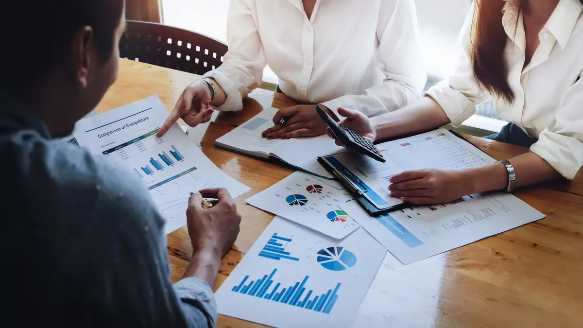 15 Summer Finance Programs for High School Students
