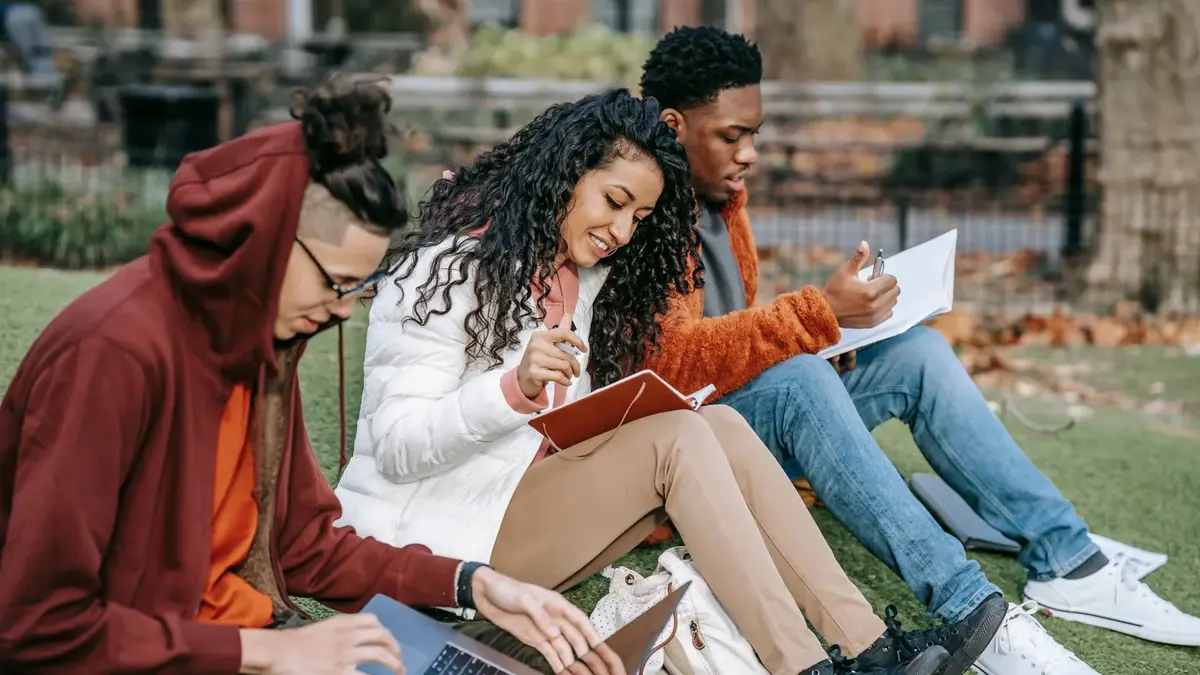 15 Spring Research Programs for High School Students