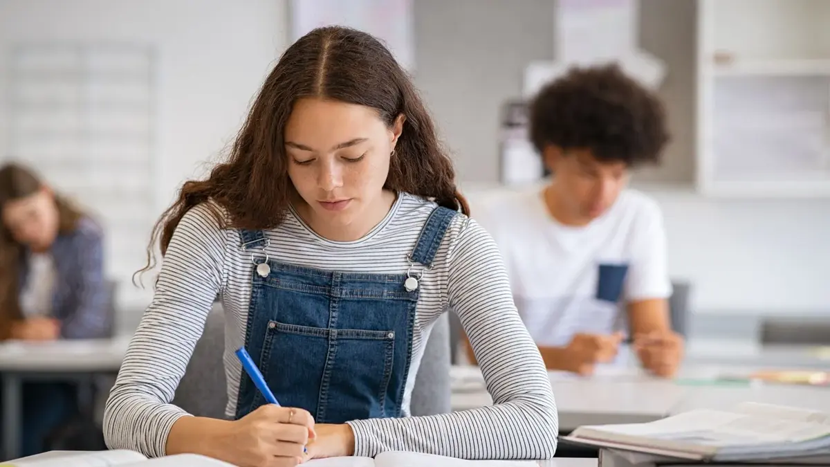 15 Spring Programs for High School Students