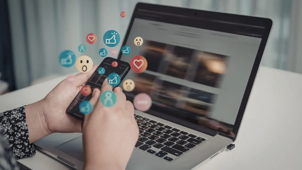 15 Social Media Internships for High School Students