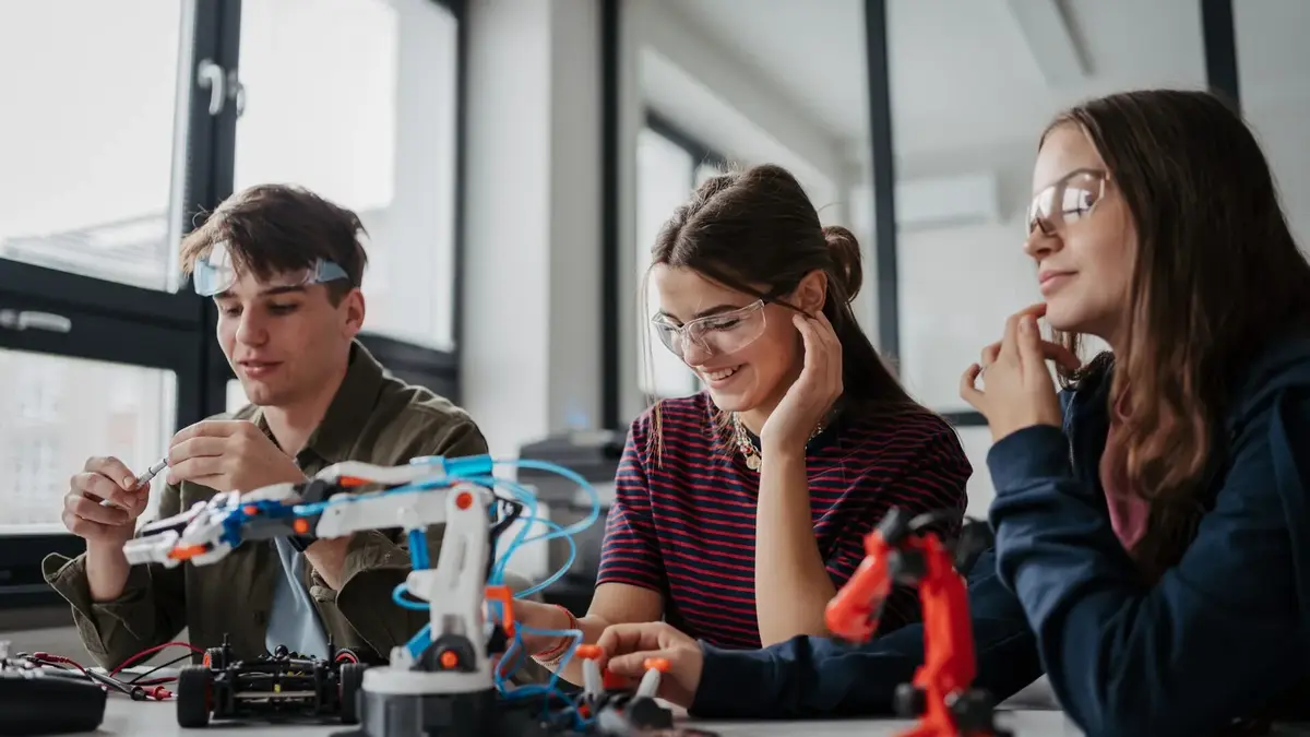 15 Research Mentorship Programs for High School Students