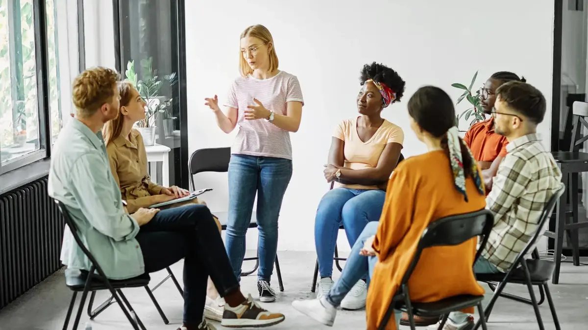 15 Pre University Social Sciences Programs for High School Students
