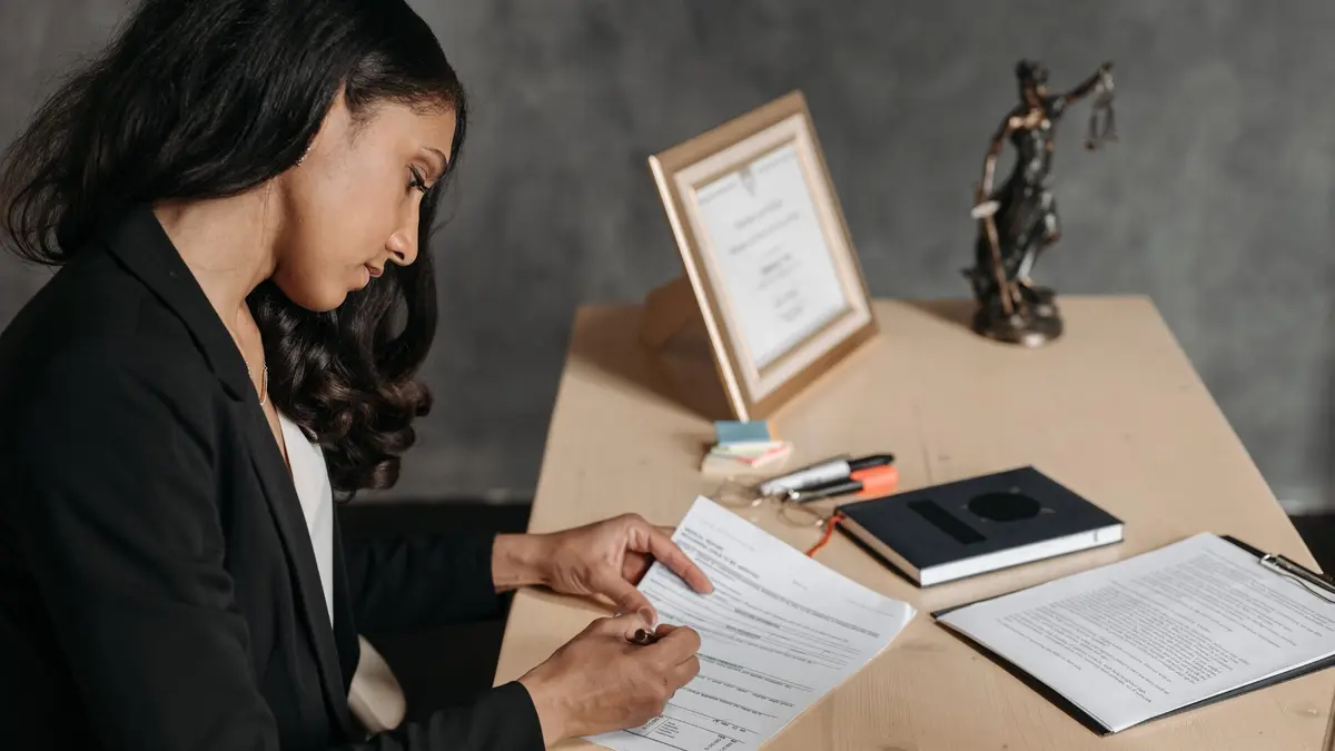 15 Pre-College Law Programs for High School Students
