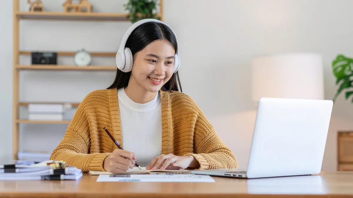 15 Online Chemistry Courses for High School Students