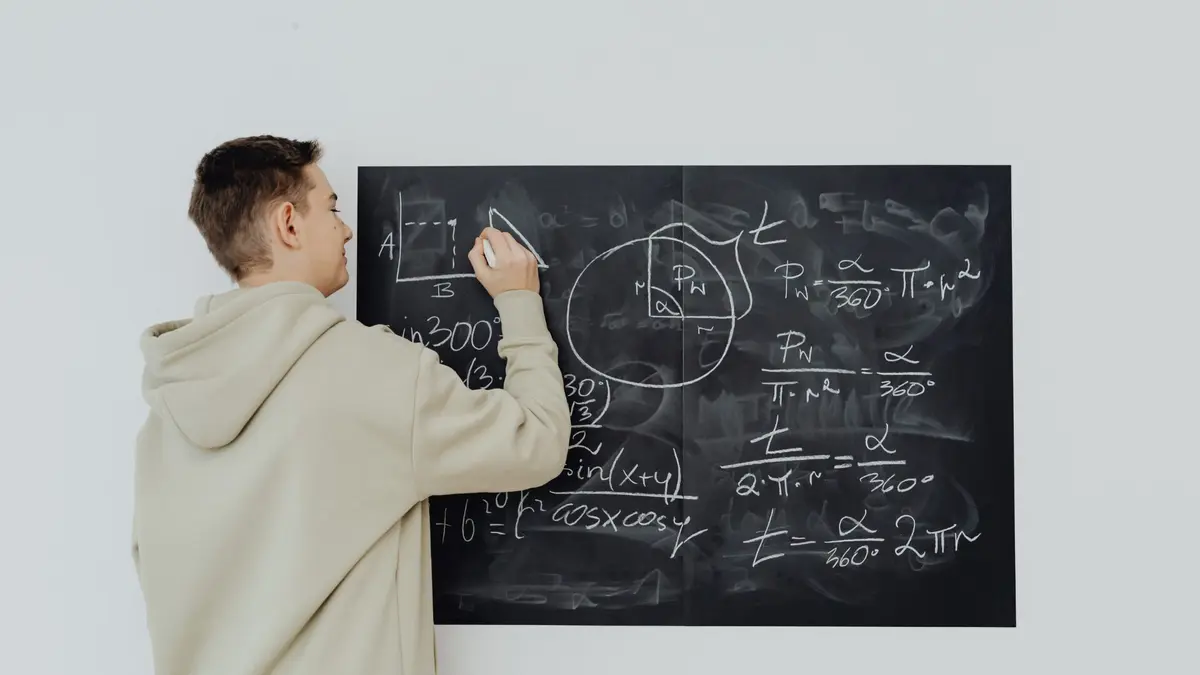 15 Mathematics Summer Programs in London for High School Students