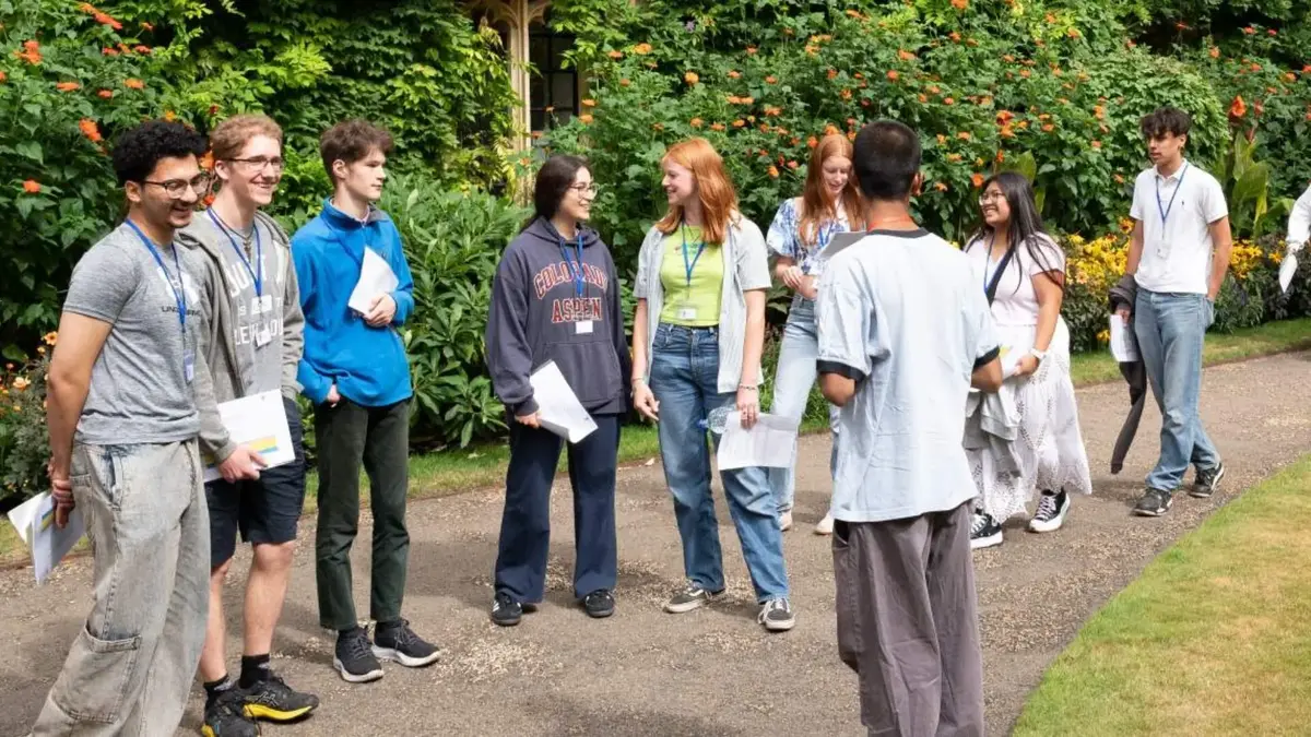 15 Math Programs in the UK for High School Students 2