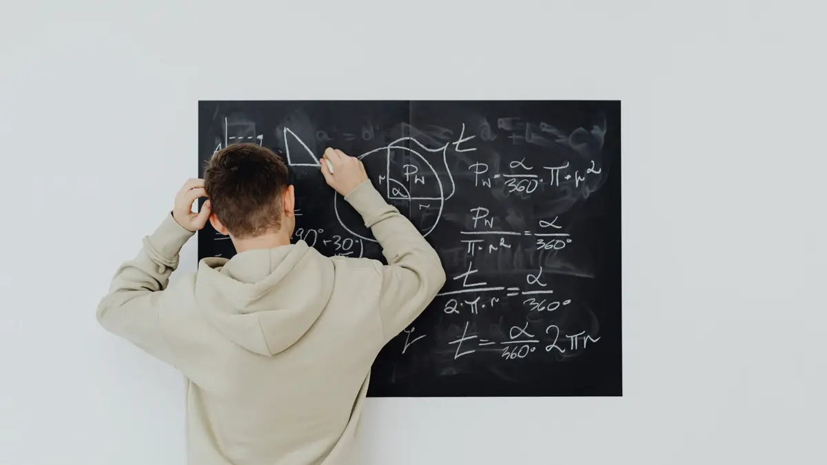 15 Math Programs for High School Students