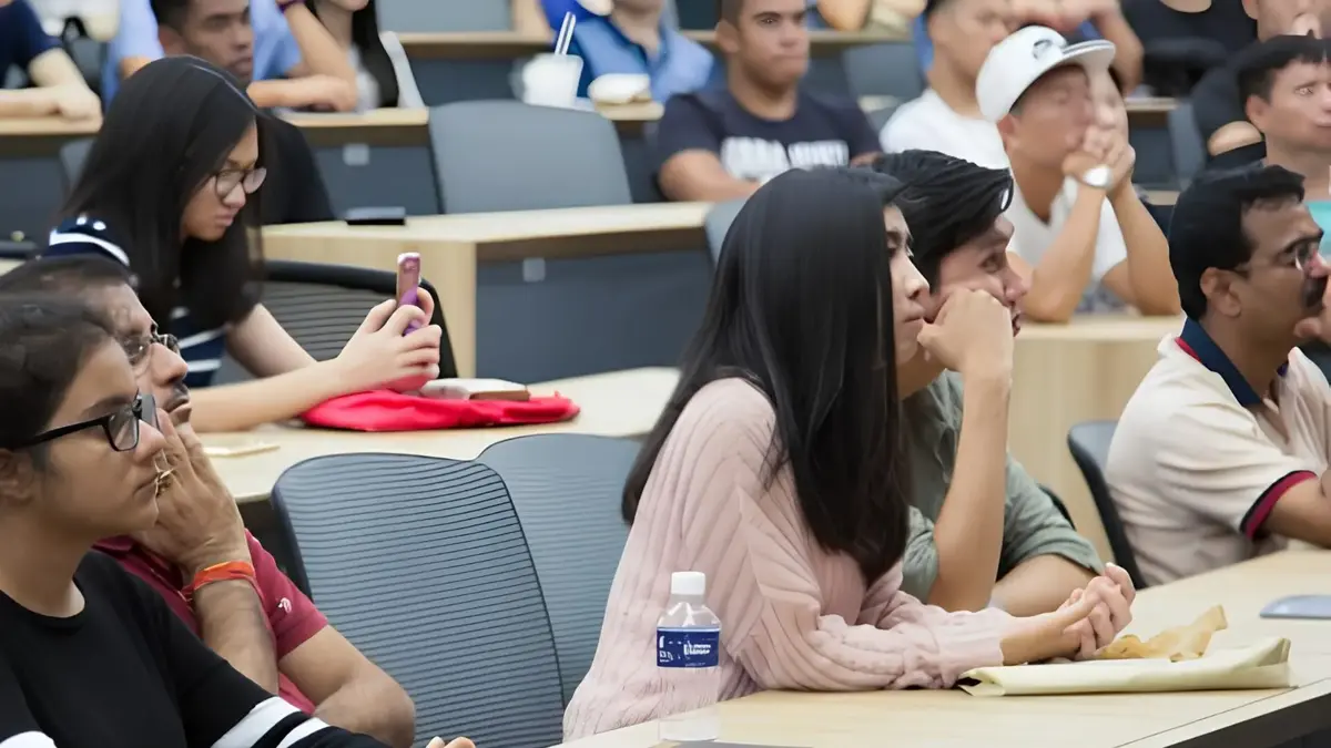 15 Leadership Summer Programs in Asia for High School Students 3