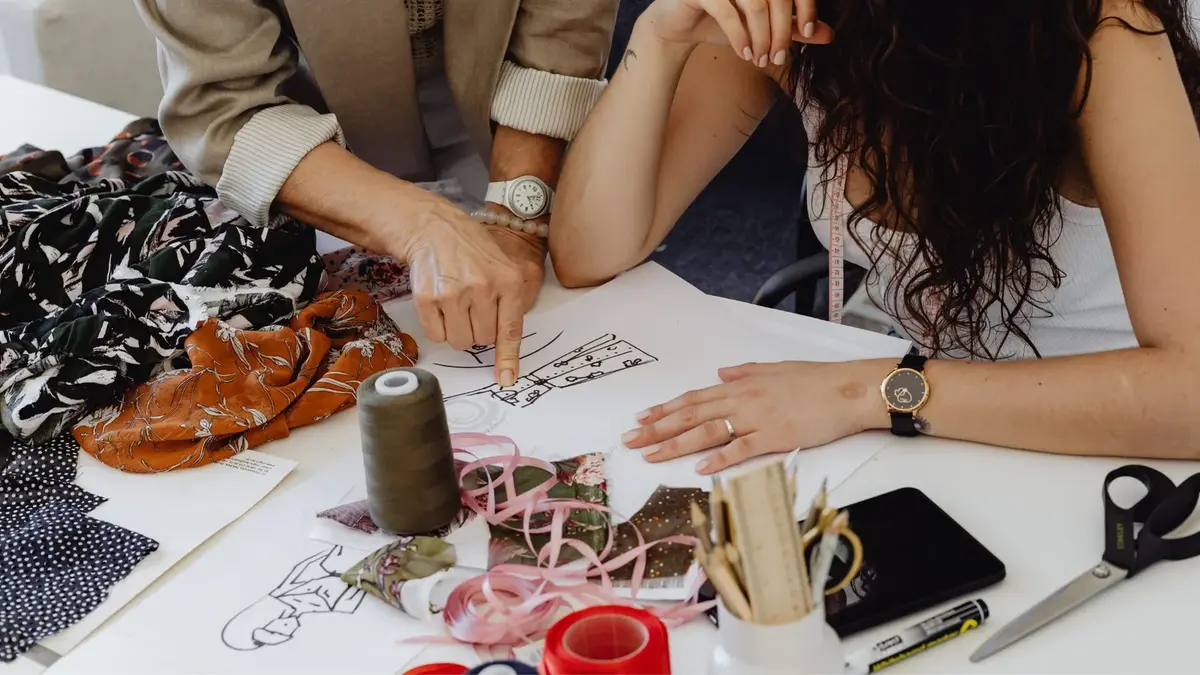 15 Hands-On Fashion Education Programs for Teens