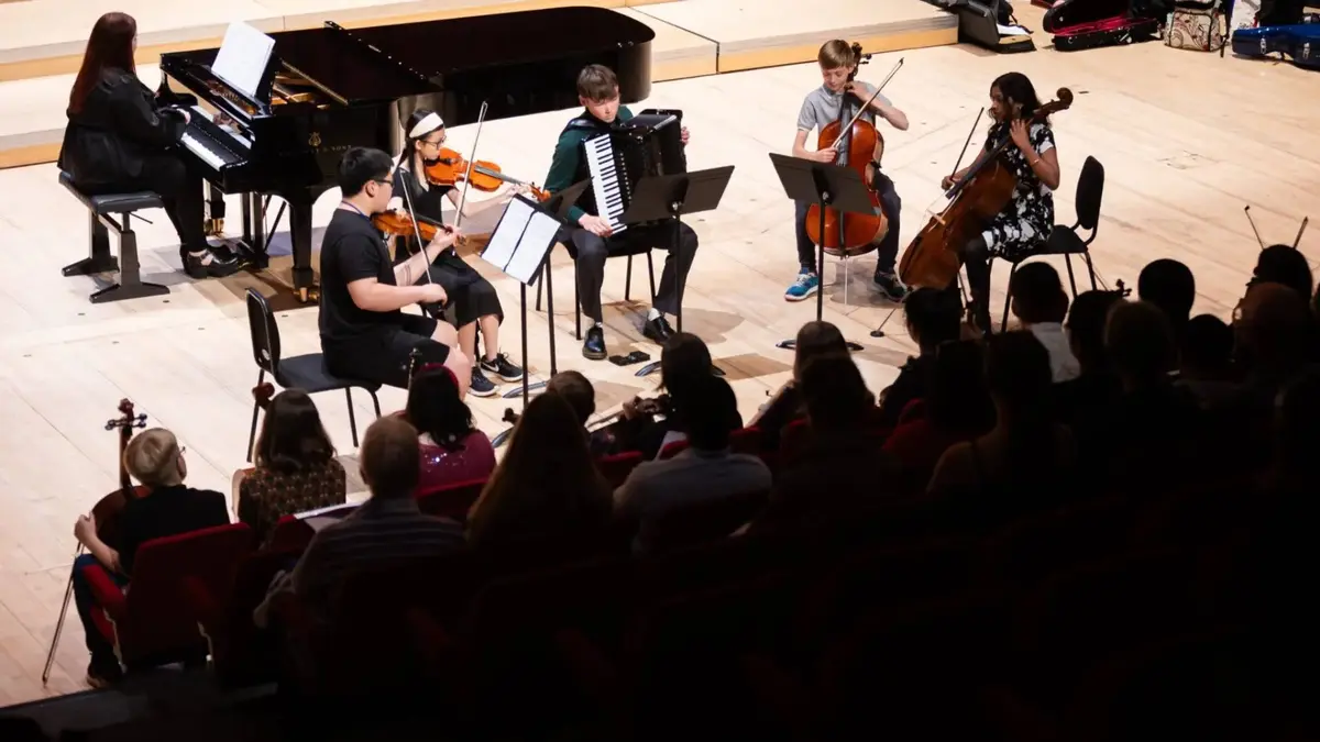 15 Film Summer Camps for High School Students 3