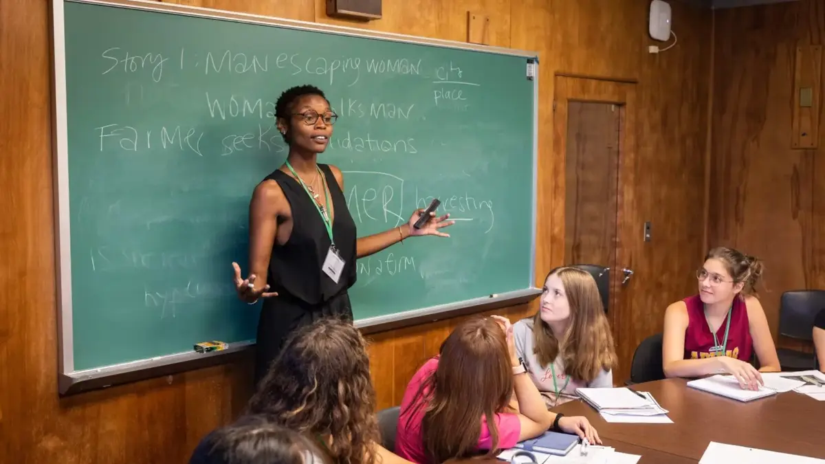 15 English Language Summer Camps for High School Students 3