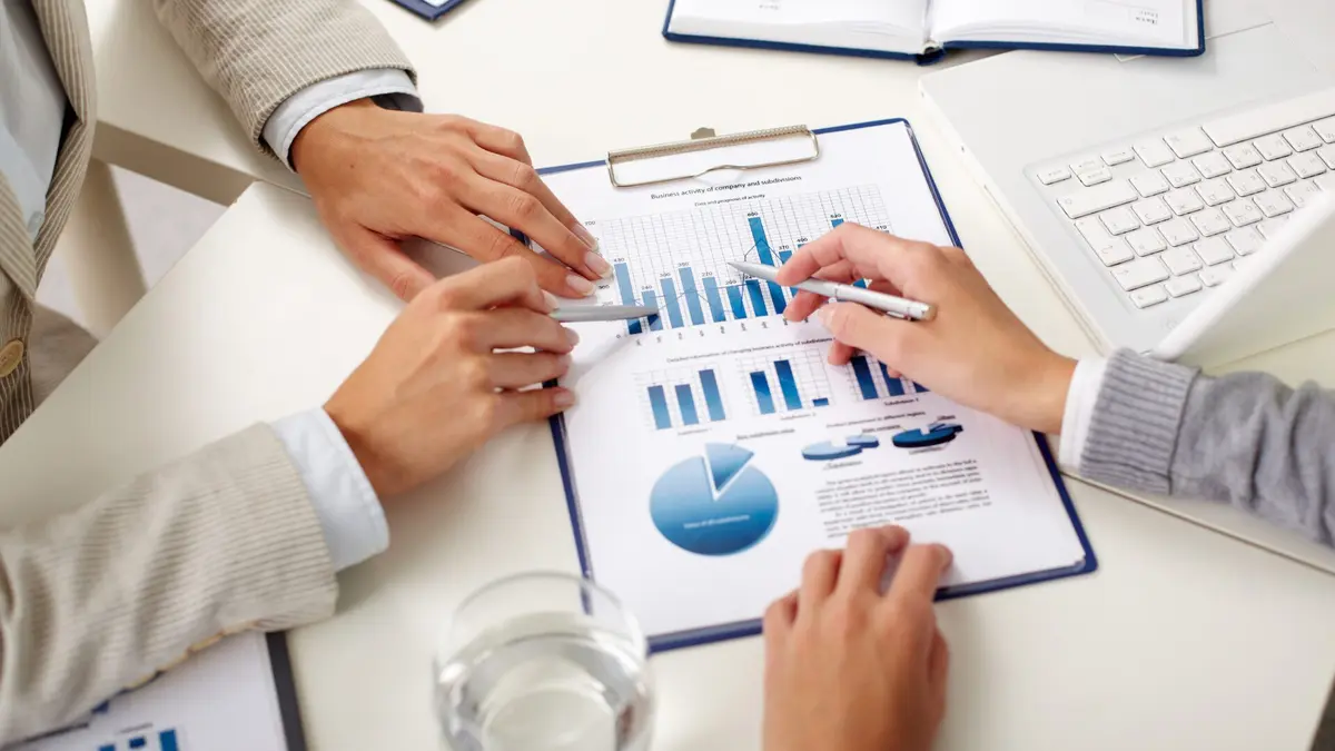 15 Economics Summer Programs for High School Students
