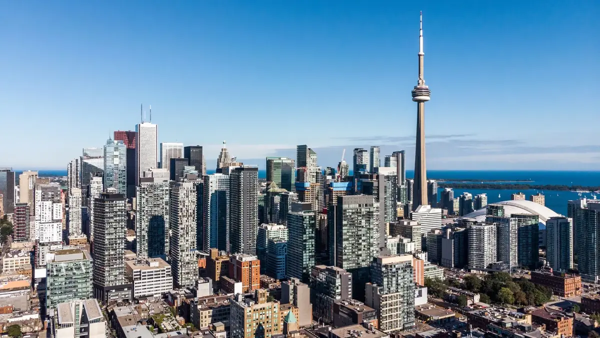 15 Business Summer Programs in Canada for High School Students
